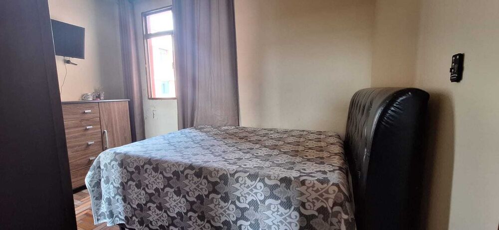 Apartamento à venda com 2 quartos, 65m² - Foto 4