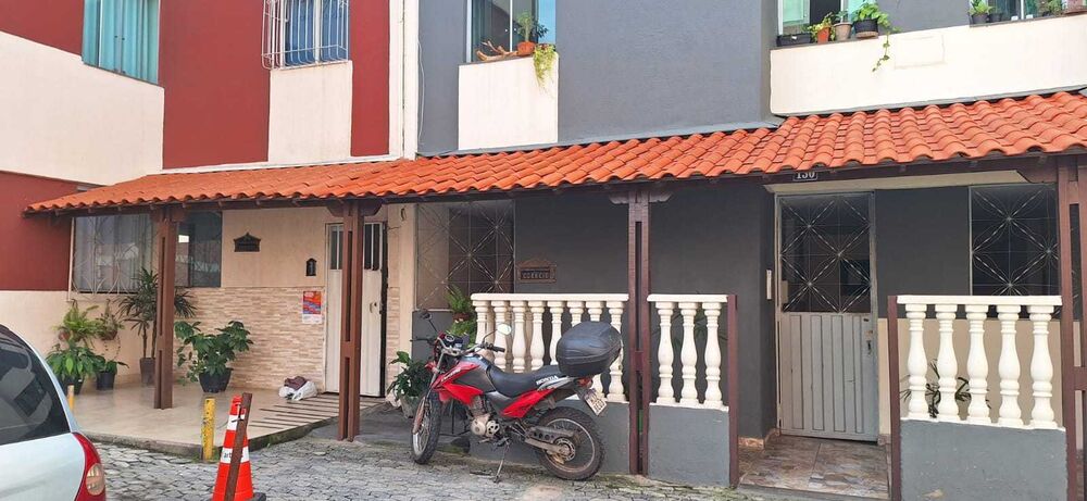 Apartamento à venda com 2 quartos, 65m² - Foto 12