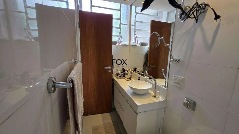 Apartamento, 3 quartos, 130 m² - Foto 2