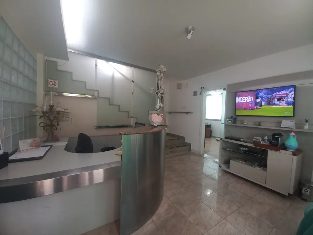 Casa, 5 quartos, 289 m² - Foto 7