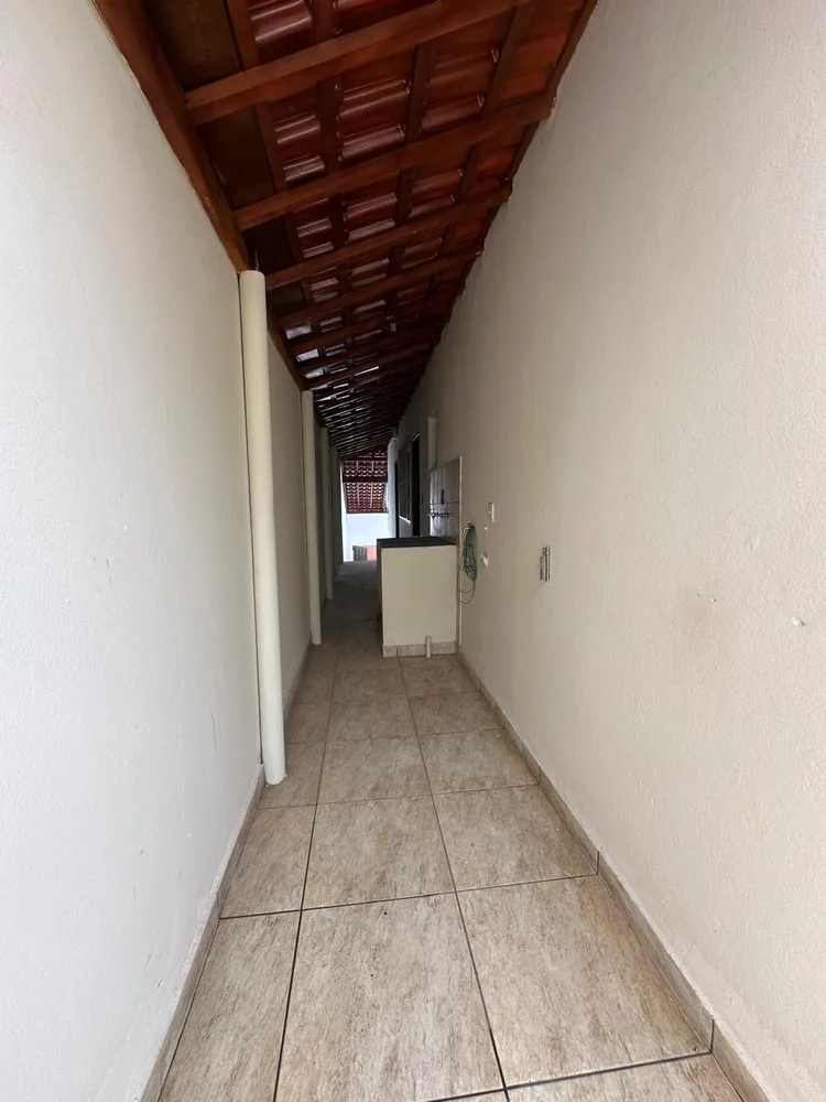 Casa, 4 quartos, 230 m² - Foto 3