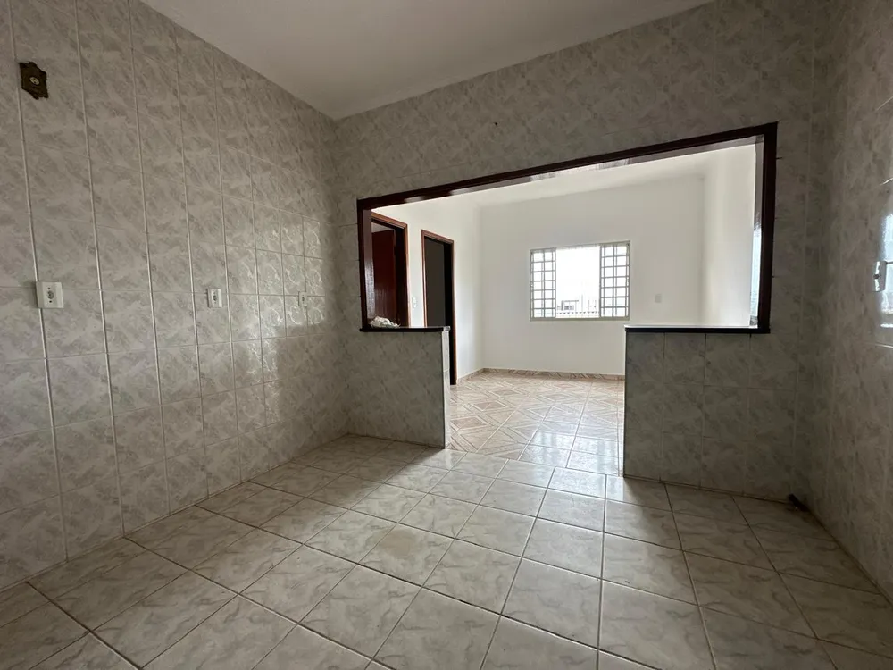 Casa, 4 quartos, 230 m² - Foto 8