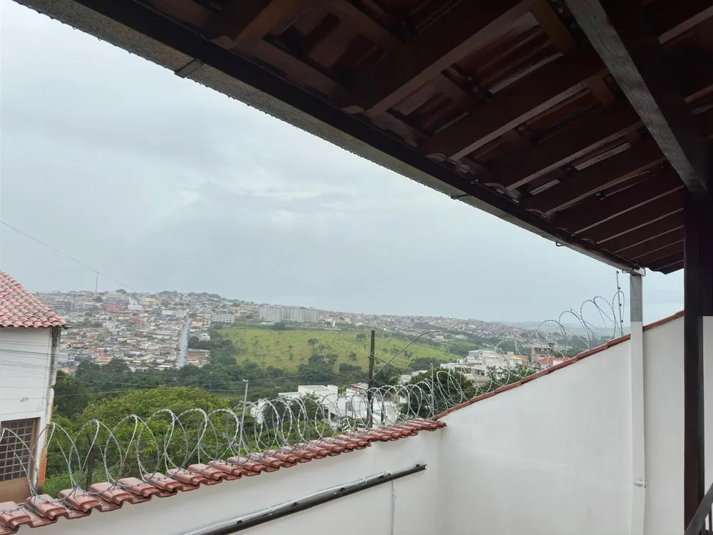 Casa, 4 quartos, 230 m² - Foto 4