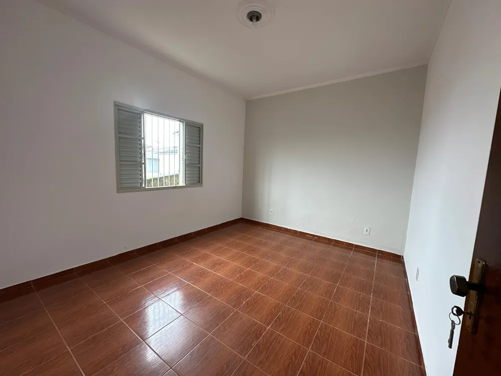 Casa, 4 quartos, 230 m² - Foto 12