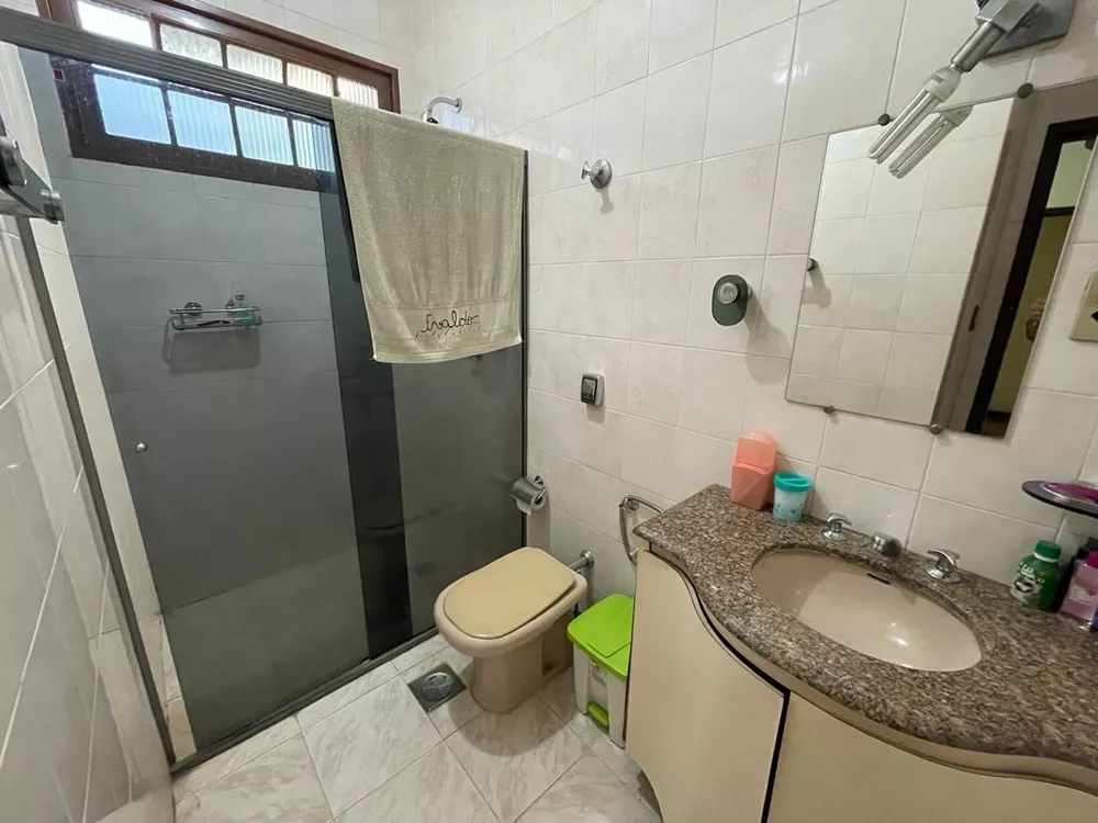 Casa à venda com 5 quartos, 368m² - Foto 14