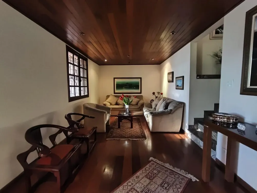 Casa, 3 quartos, 300 m² - Foto 2