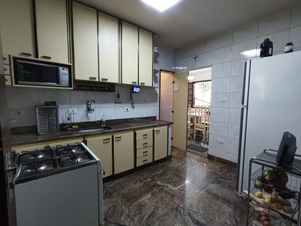 Casa, 3 quartos, 300 m² - Foto 13