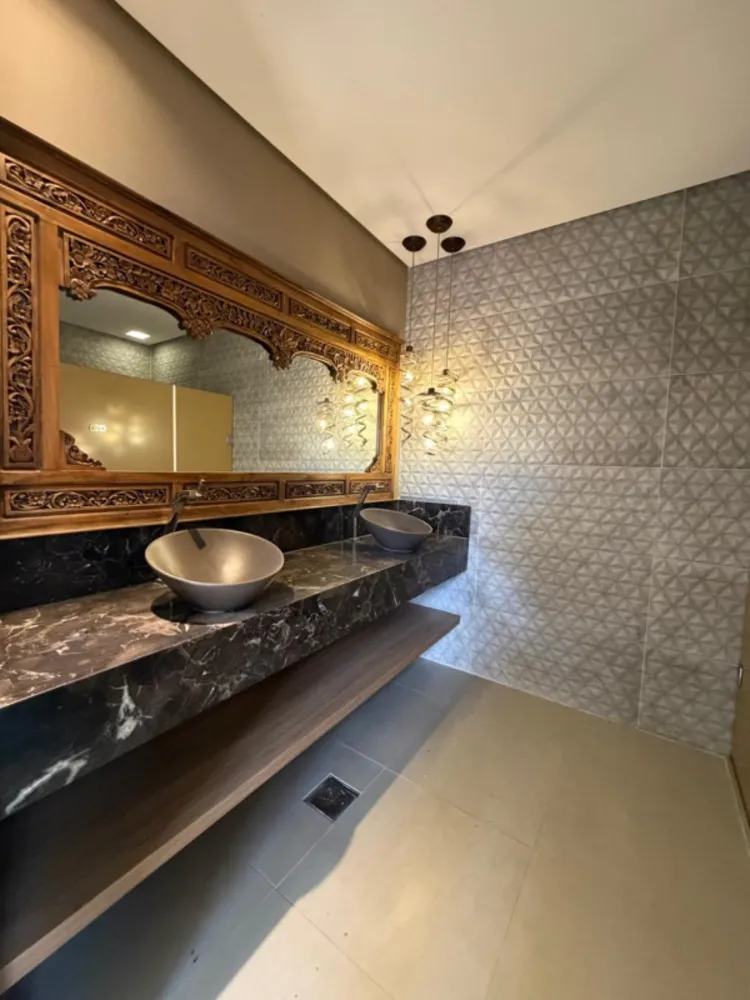 Casa, 4 quartos, 315 m² - Foto 1