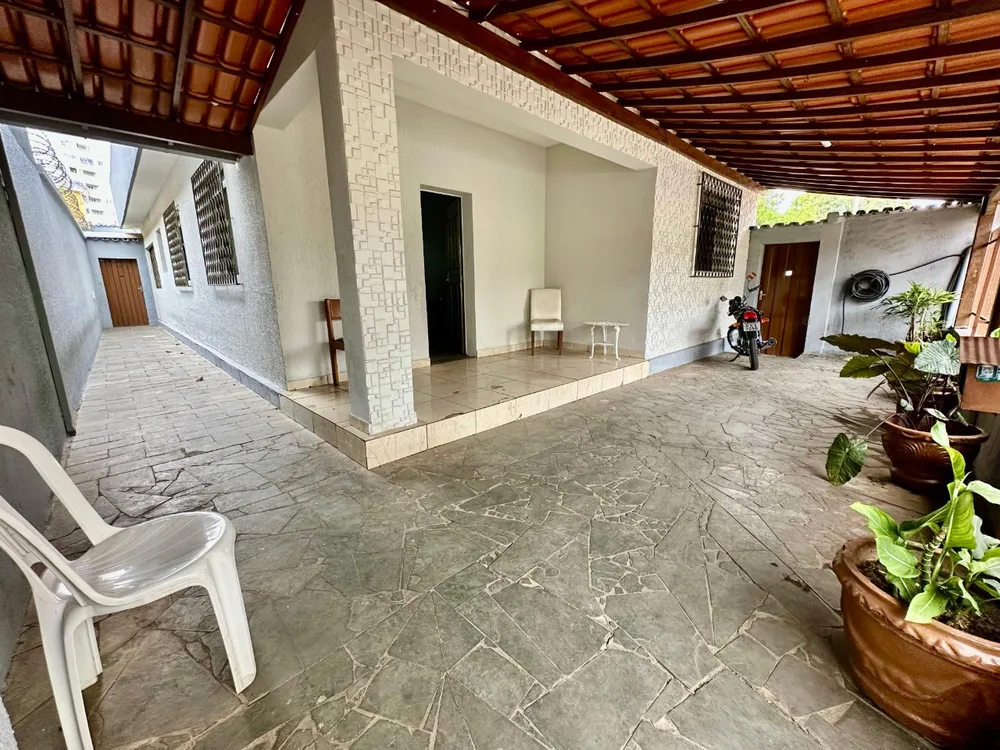 Casa, 4 quartos, 300 m² - Foto 1