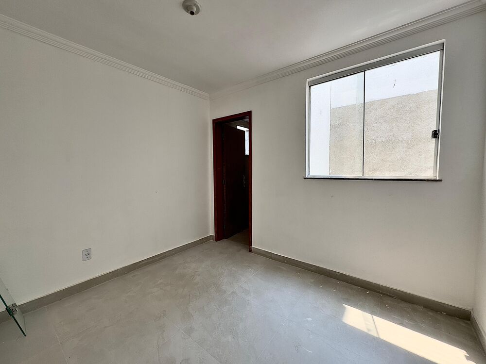 Apartamento à venda com 3 quartos, 58m² - Foto 4