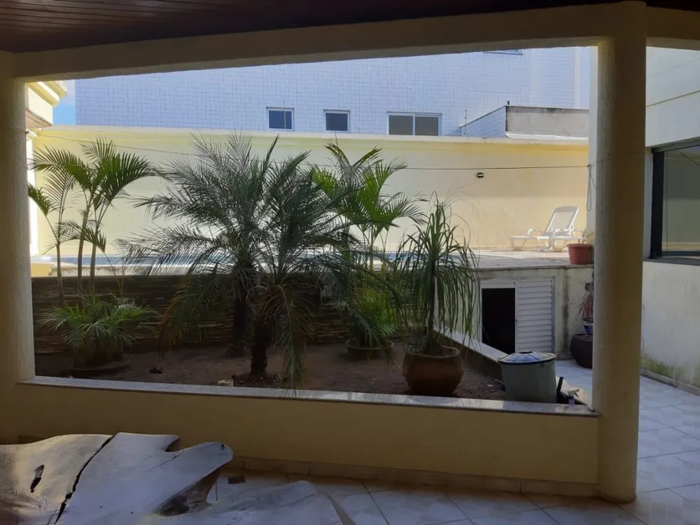 Casa, 3 quartos, 360 m² - Foto 2