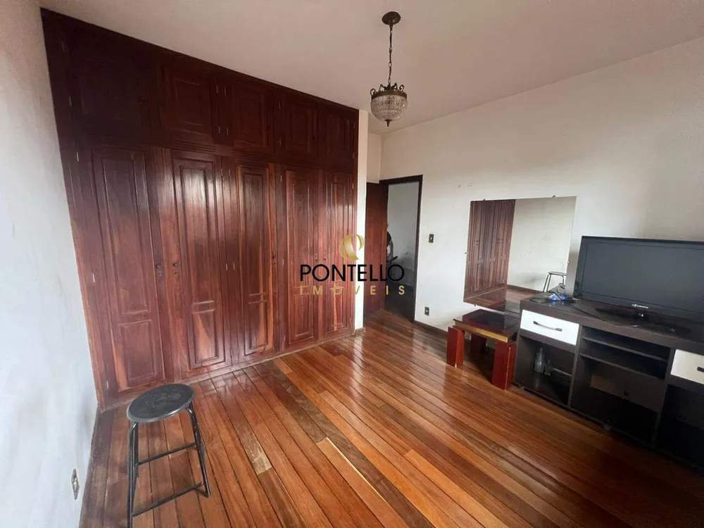 Casa, 6 quartos, 453 m² - Foto 13