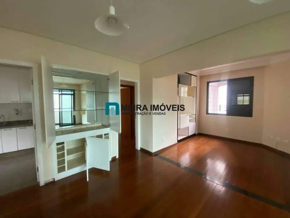 Casa, 4 quartos, 270 m² - Foto 2