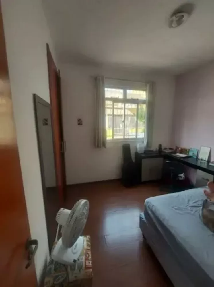 Apartamento à venda com 3 quartos, 95m² - Foto 2