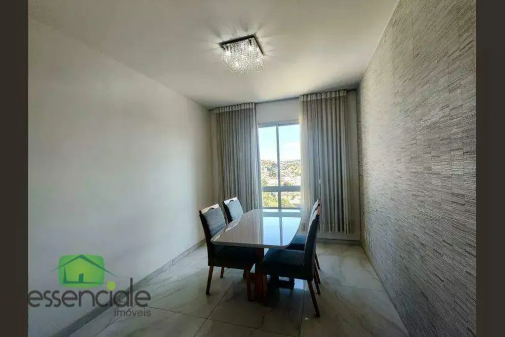 Casa, 3 quartos, 306 m² - Foto 2