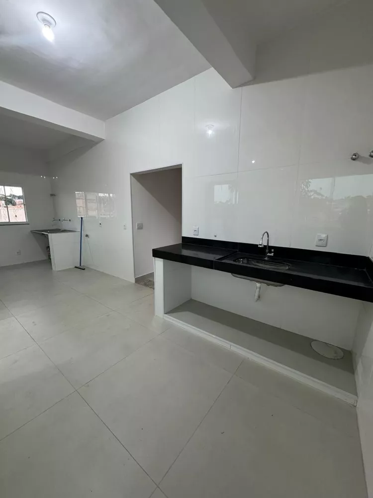 Casa para alugar com 4 quartos, 360m² - Foto 6