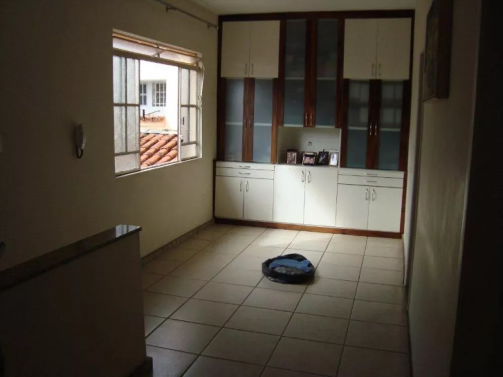 Casa à venda com 4 quartos, 360m² - Foto 8