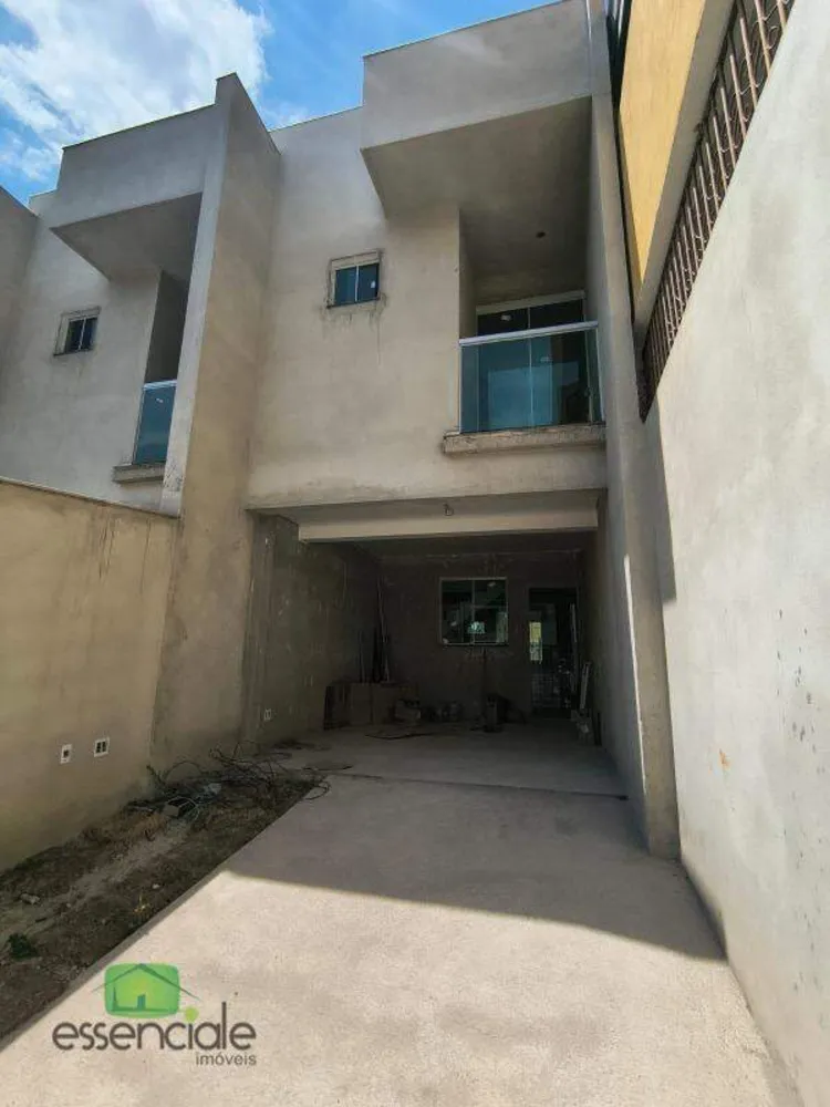 Casa, 3 quartos, 114 m² - Foto 2