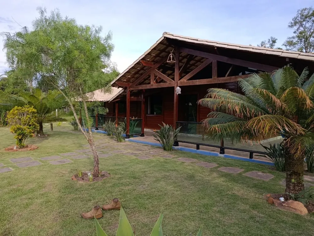 Chácara, 3 quartos, 1500 m² - Foto 1
