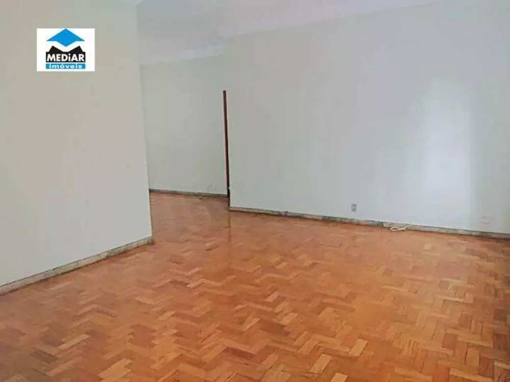 Apartamento à venda com 4 quartos, 120m² - Foto 2