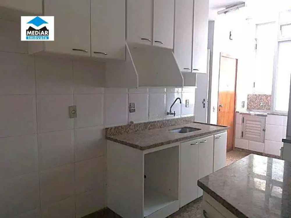 Apartamento à venda com 4 quartos, 120m² - Foto 8