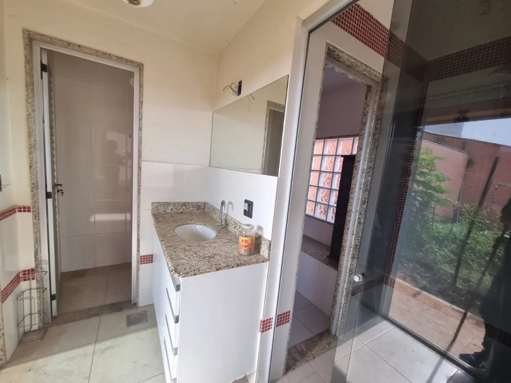 Casa, 3 quartos, 243 m² - Foto 10
