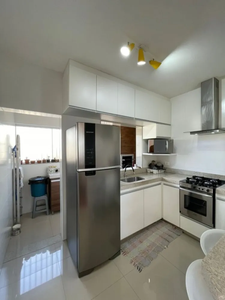 Apartamento, 3 quartos, 70 m² - Foto 2