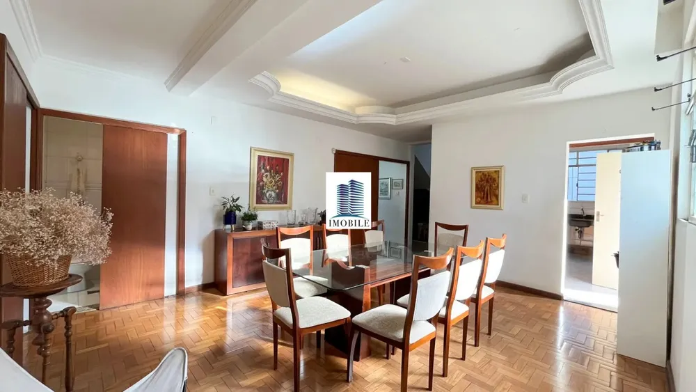 Casa, 7 quartos, 320 m² - Foto 1