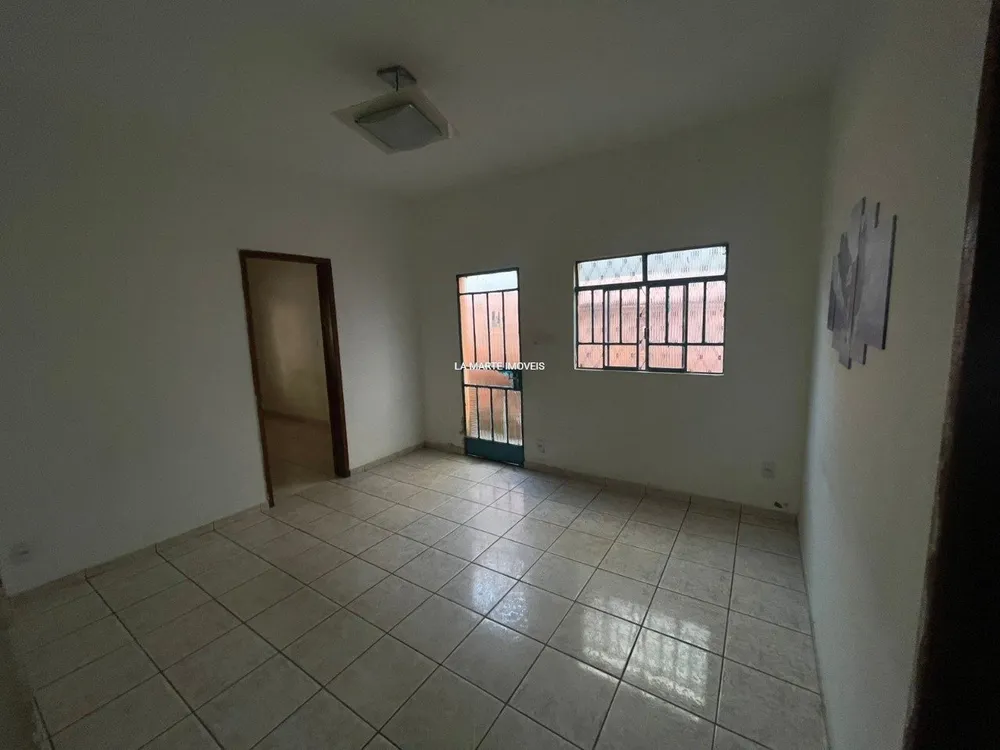 Casa, 7 quartos, 360 m² - Foto 1