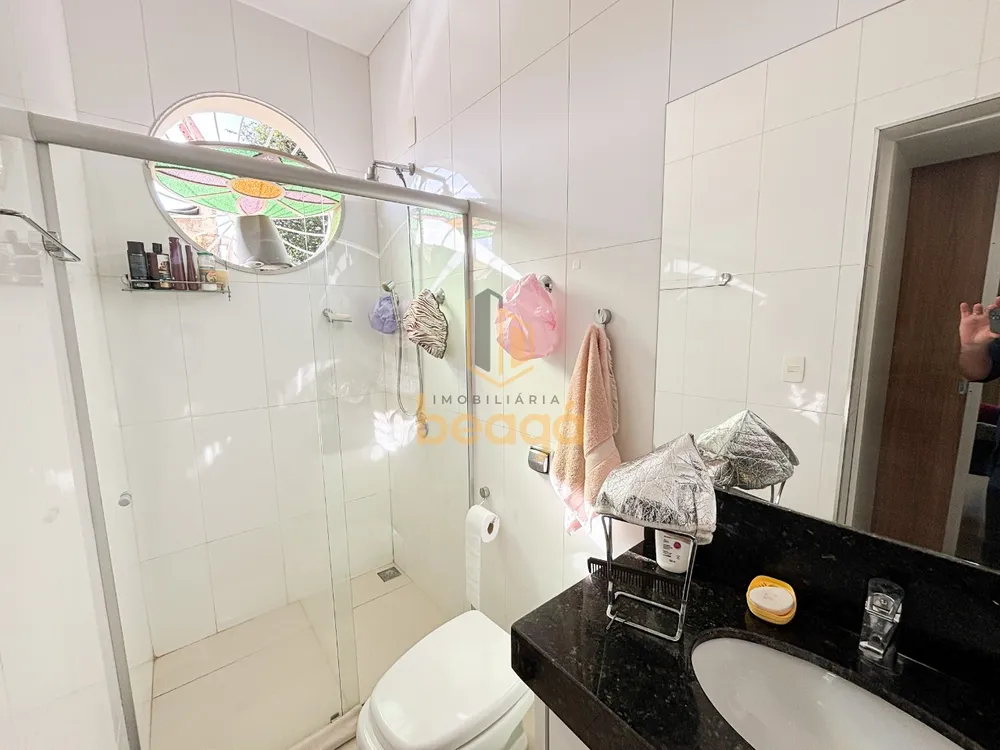 Casa, 3 quartos, 219 m² - Foto 11