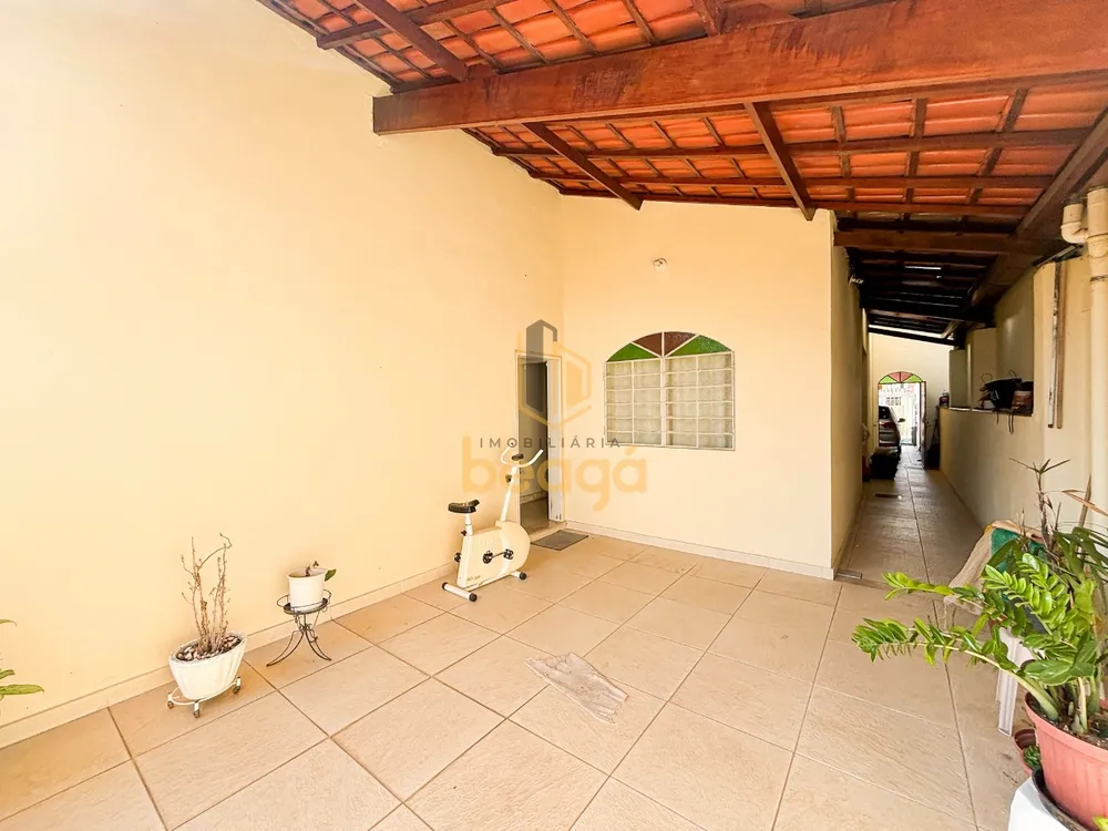 Casa, 3 quartos, 219 m² - Foto 3