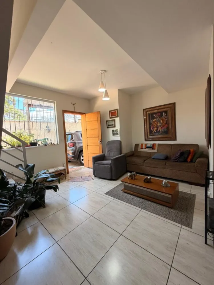 Casa, 2 quartos, 90 m² - Foto 1