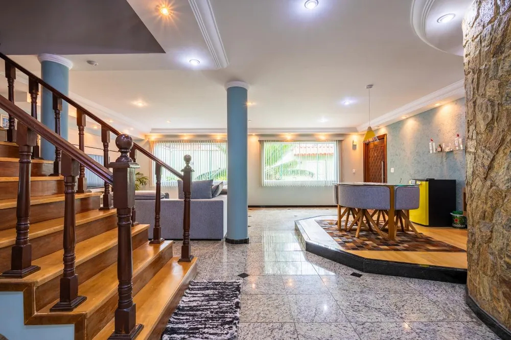 Casa, 4 quartos, 250 m² - Foto 4