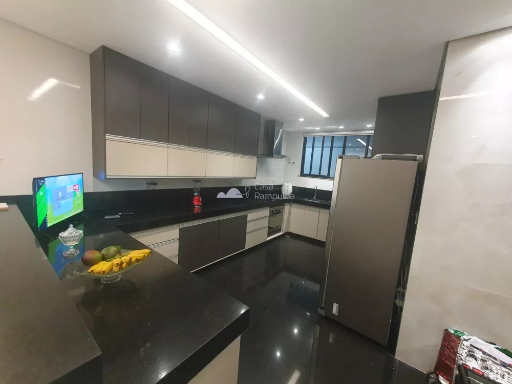 Casa à venda com 5 quartos, 450m² - Foto 10