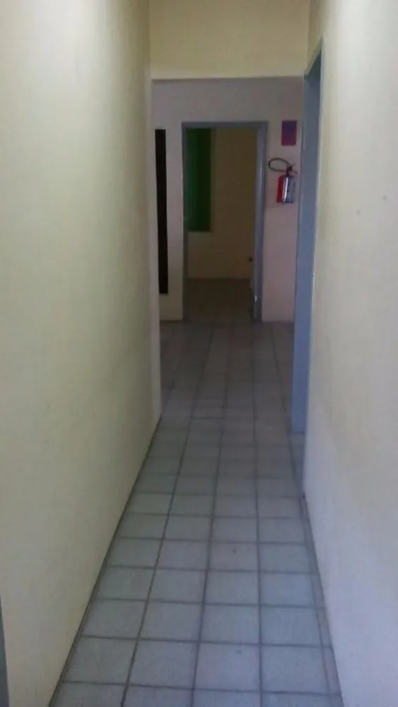 Casa, 1 quarto, 360 m² - Foto 7