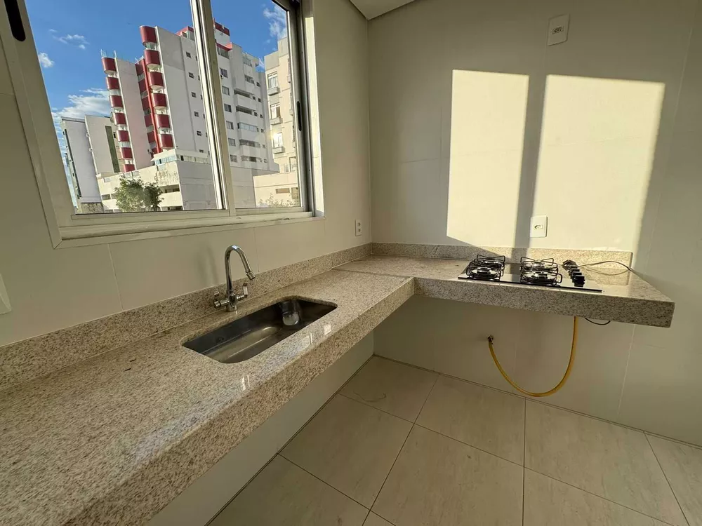 Apartamento à venda com 3 quartos, 98m² - Foto 4