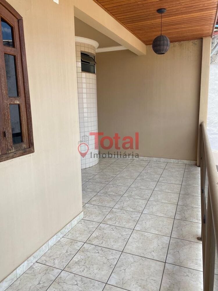 Casa à venda com 3 quartos, 200m² - Foto 6