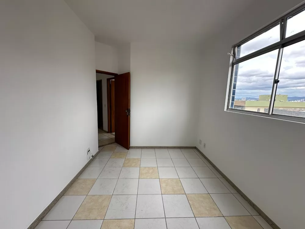 Apartamento à venda com 3 quartos, 80m² - Foto 7