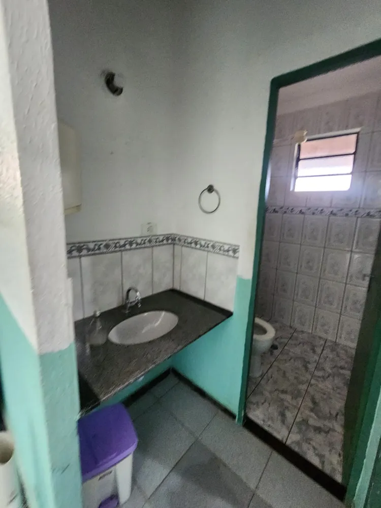 Casa, 6 quartos, 200 m² - Foto 9