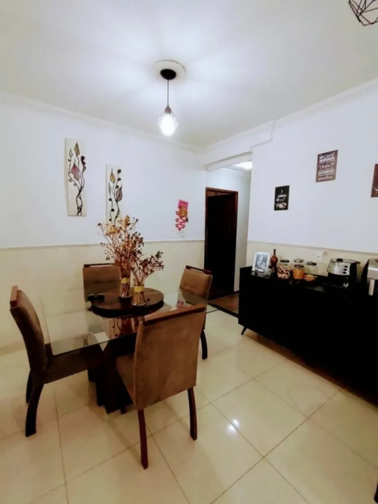 Casa, 4 quartos, 270 m² - Foto 3