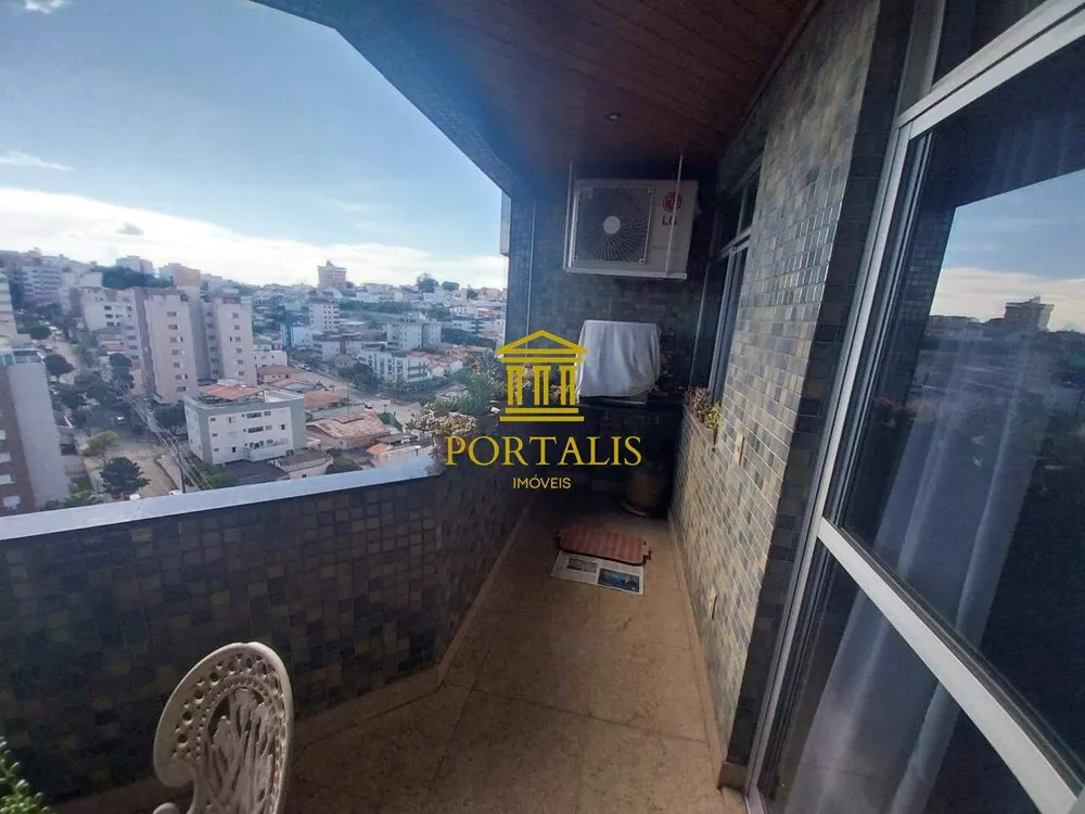 Apartamento, 3 quartos, 140 m² - Foto 4