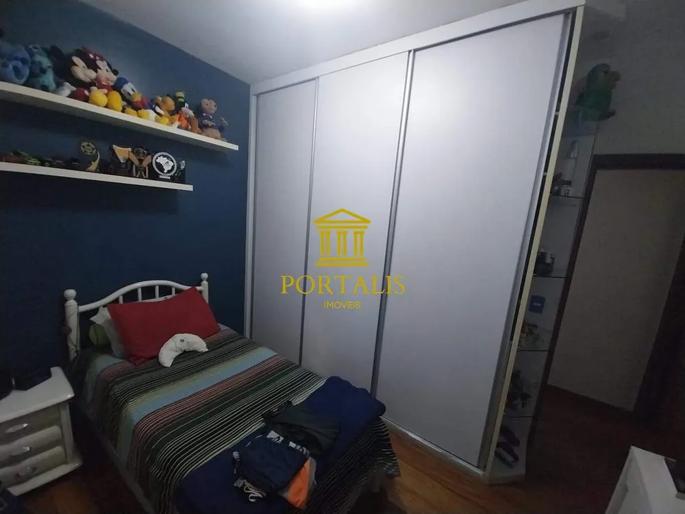 Apartamento, 3 quartos, 140 m² - Foto 11