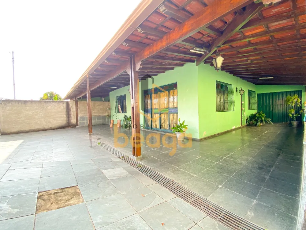 Casa, 3 quartos, 180 m² - Foto 1
