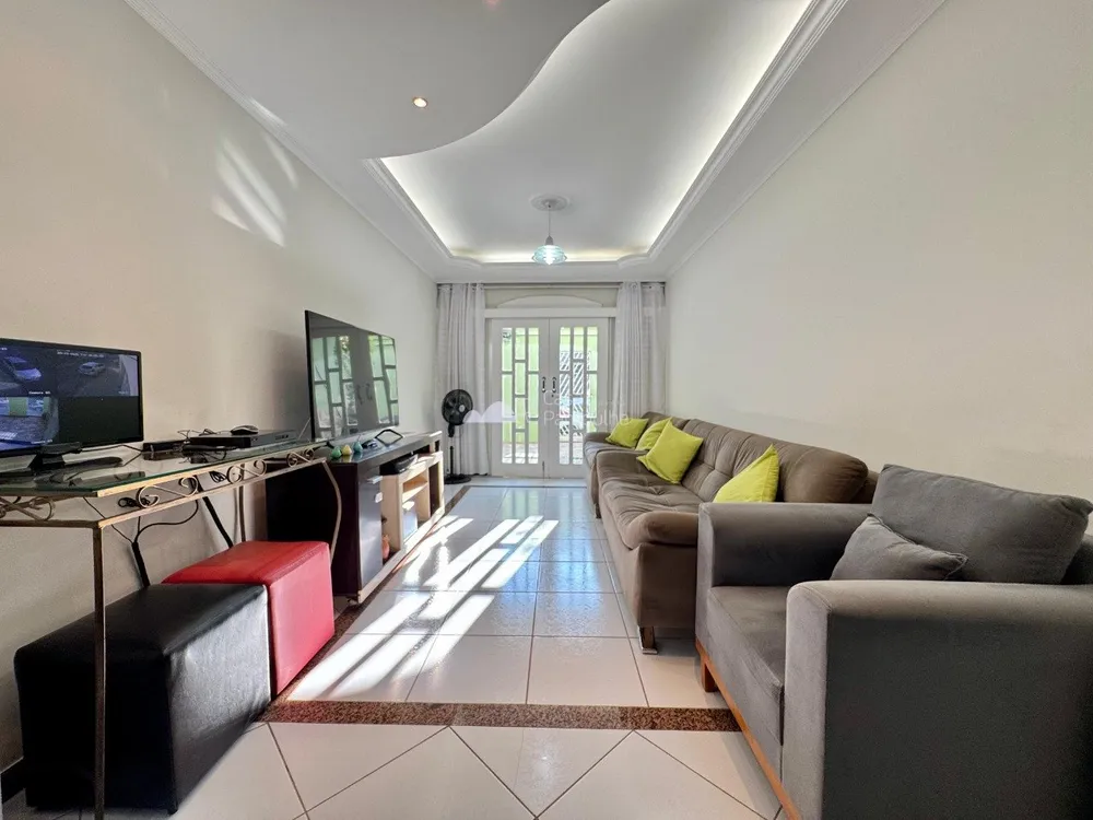 Casa, 7 quartos, 360 m² - Foto 3