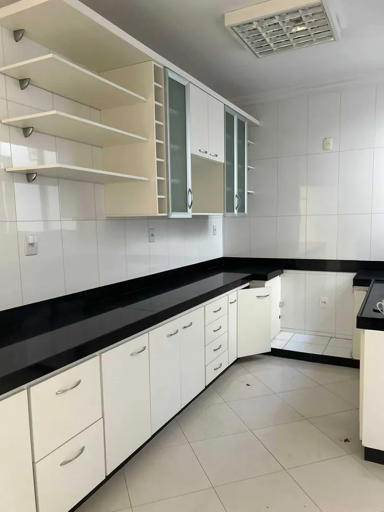 Casa, 4 quartos, 251 m² - Foto 9