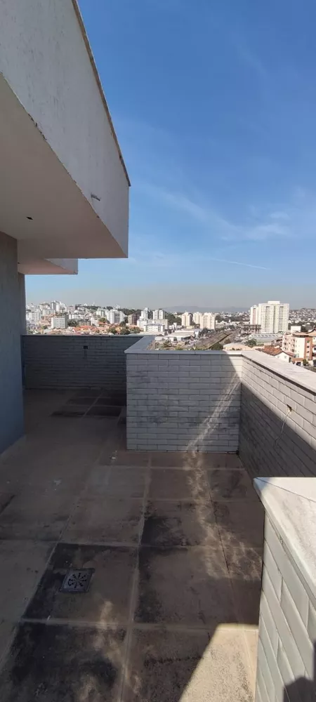 Cobertura à venda com 4 quartos, 144m² - Foto 1