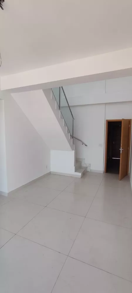 Cobertura à venda com 4 quartos, 144m² - Foto 4