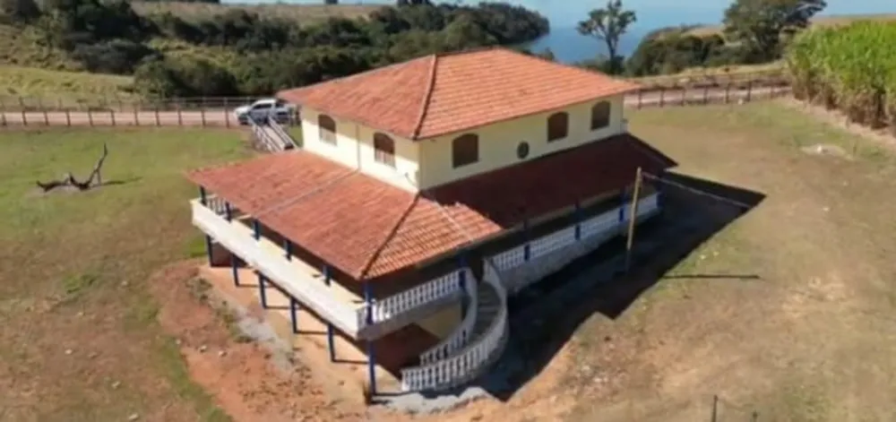 Fazenda, 610 m² - Foto 1