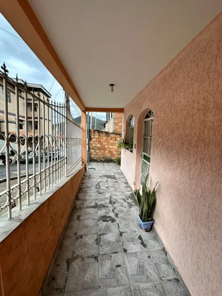 Casa, 4 quartos, 253 m² - Foto 1