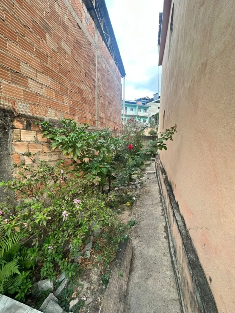 Casa, 4 quartos, 253 m² - Foto 2